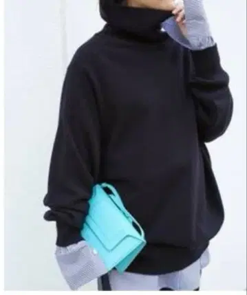 두지엠 클라세 JUSPER 터틀넥 풀오버