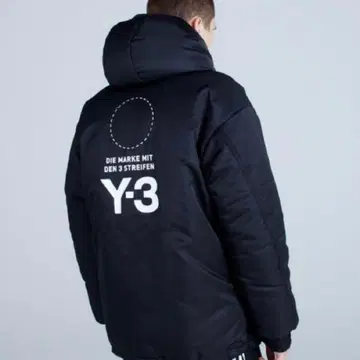 [ 기간 한정 ] 가격 대폭 인하 Y-3 블랙 리버서블 다운 자켓