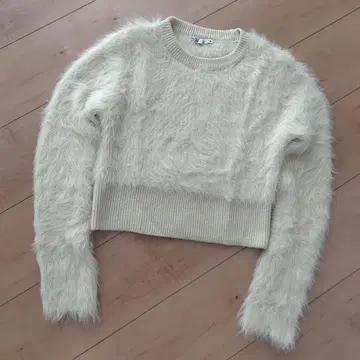 ZARA 크림 니트 M 사이즈