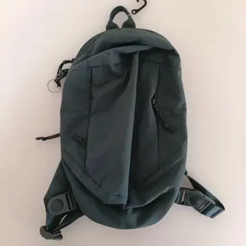 유니클로 크로스 바디백