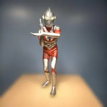 빌리켄 상회 울트라맨 B 타입 30cm