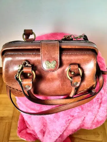 ANNASUl 버터플라이 닥터 백