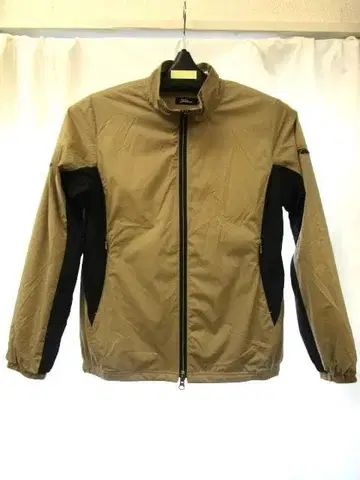 [ 새상품급 ] Titleist 여성용 자켓 M 사이즈 베이지/블랙