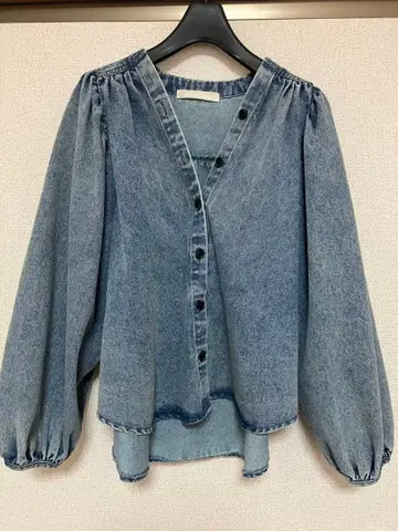 라이트 블루 데님 볼륨 슬리브 재킷