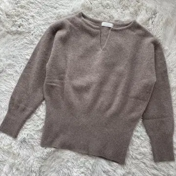 개럴개런트 키넥 니트 모카 브라운 계열 울 혼방 양모