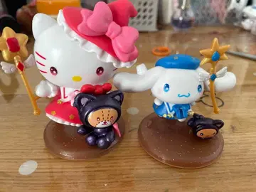 [ 해외구매품 ] 산리오 스타리 나이트 파티 키티 시나몬 피규어