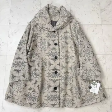 새상품 자우 센소유니코 눈송이 플라워 코트 베이지 사이즈 40