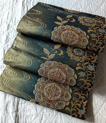 순수 실크 후쿠로 오비 [ 짙은 녹색 x 메탈릭 골드 ] 채화문