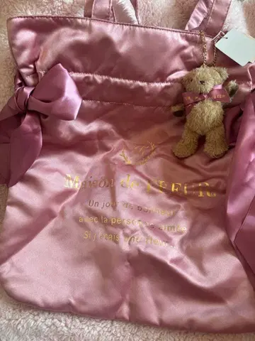 곰돌이 참 포함 핑크 토트백