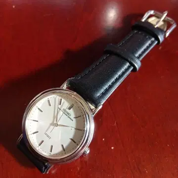 SEIKO SPIRIT 쿼츠 일본제