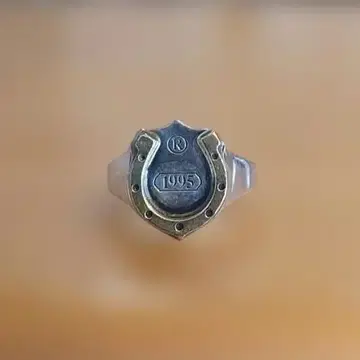 말발굽 디자인 실버 반지 1995년