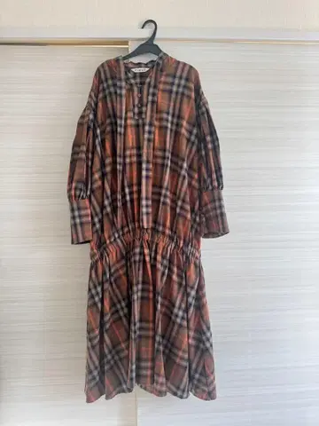 pinue 보타이 개더헴 원피스 (체크)