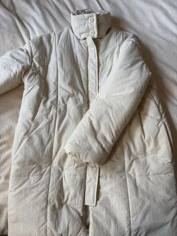 NEUNA 퀼팅 다운 자켓 아우터