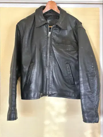 KAKUISHI 카쿠이시(Horn) US 트래커 자켓 상태 좋음