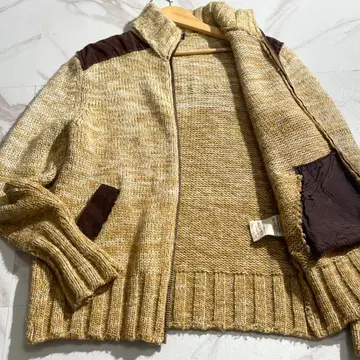 구하기 어려움 돌체앤가바나 니트 자켓 두꺼운 원단 브라운 계열 로고