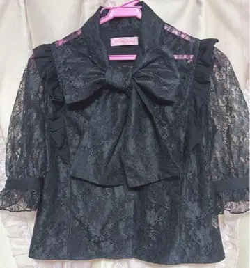 프리메로 리본 보타이 레이스 블라우스 블랙