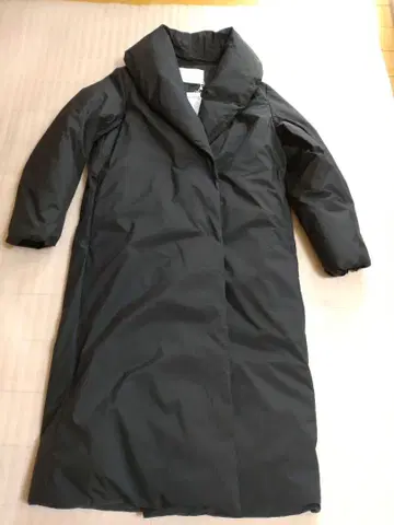 다운 숄카라 롱 코트