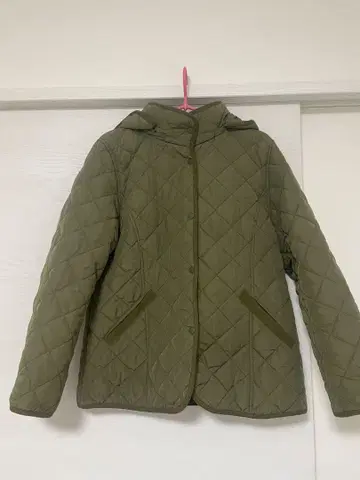 BEEMS HEART 퀼팅 자켓 올리브 그린 후드 부착