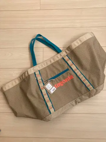 Patagonia 블랙홀 기어 토트 61L 택 포함 새상품