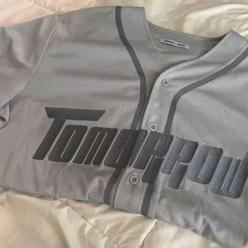 수빈 TXT ACT:TOMORROW 유니폼 티셔츠