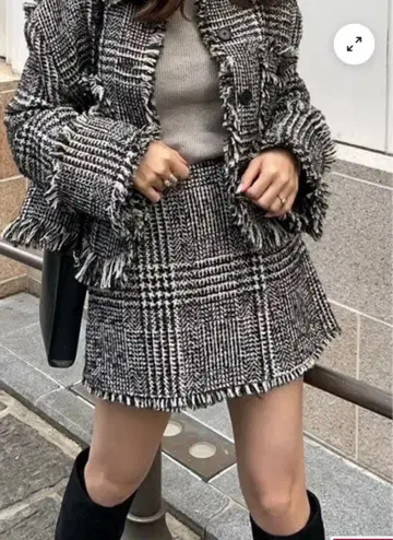 ROSY LUCE 체크 무늬 트위드 큐롯 스커트