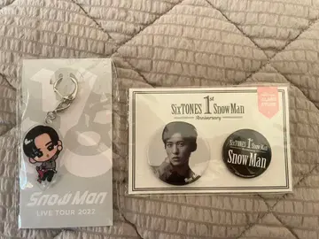 Snow Man 메구로 렌 아크릴 키링 & 캔 배지