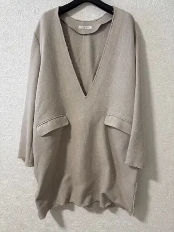 Plage 베이지 V넥 원피스