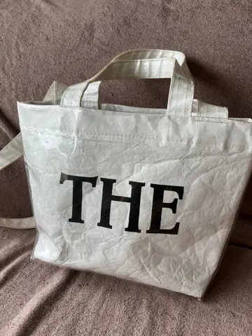 the WEEKEND Hotel 스몰 사이즈 토트백