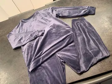 유니클로 울트라 스트레치 스무스 세트 네이비 사이즈 M