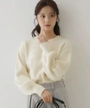 [미사용 새상품] couture brooch 펄 장식 니트 아이보리
