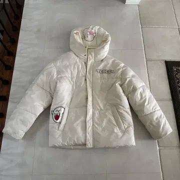 테레사 부 자수 후드 부착 다운 자켓 F