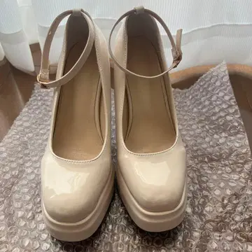 웨딩 힐 [ 새상품급 ]