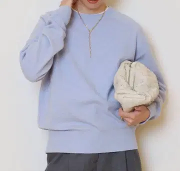 두지엠 클라세 CAPRI 크루넥 풀오버