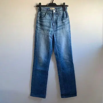 새상품급 yanuk 22인치 스트레이트 데님 클래식 스트레이트 블루