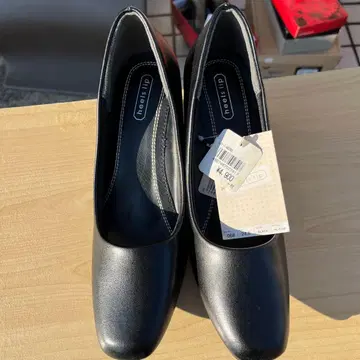 블랙 하이힐 펌프스 미사용 택 포함