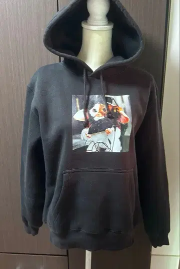 그렘린 프린트 블랙 후드티 M