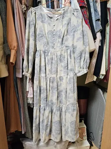 안미르 플라워 티어드 롱 원피스