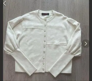 CABaN 화이트 가디건