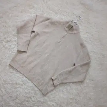 UNIQLO 수플레얀 하프 지퍼 스웨터 M 라이트 베이지