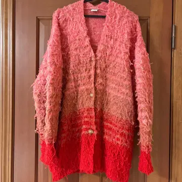 niko and - 핑크 레드 그라데이션 샤기 가디건