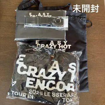 르세라핌 도쿄돔 프리미엄 시트 업그레이드 혜택 굿즈