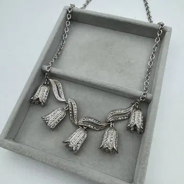 [인기] ARCHIVES 목걸이 실버 플라워 스톤