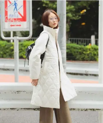 빔즈 퀼팅 스탠드 코트 화이트