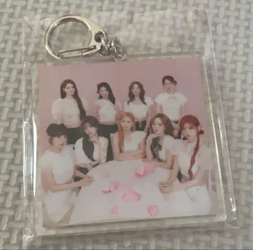 NiziU New Emotion 라쿠텐 아크릴 키링