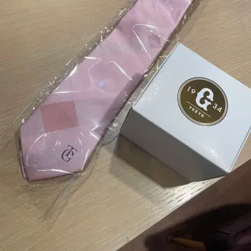 GIANTS 핑크 체크 무늬 넥타이 박스 포함