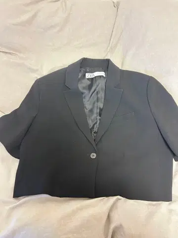 ZARA 블랙 자켓