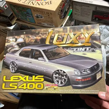 칭다오 Lexus LS400 프라모델
