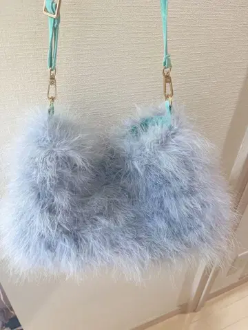 franche lippee 페더 숄더백