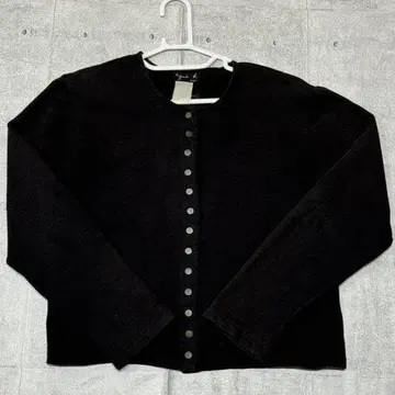 agnis b. paris 가디건 프레션 로고 버튼 에네스베