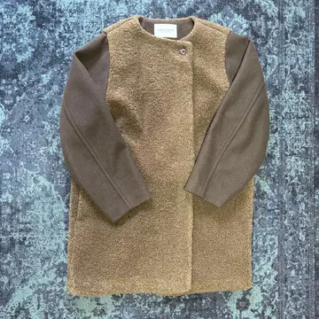 A DAY IN THE LIFE 보아 롱 코트